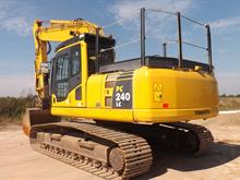 Komatsu PC240LC-8 Excavator off side