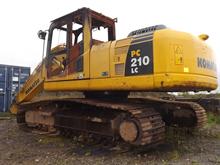 Komatsu PC210LC-8 Excavator